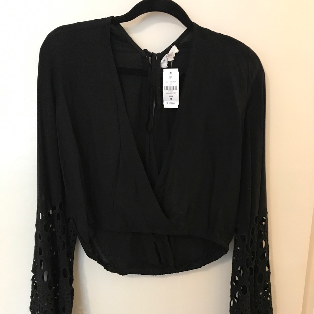 LF Wrap Top